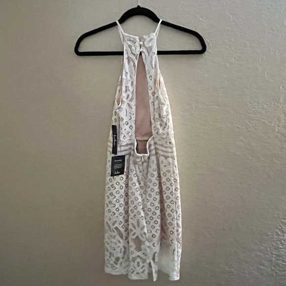 Lulus. Lace Dress Size XS Taupe underneath and Ivory Lace - Picture 5 of 13